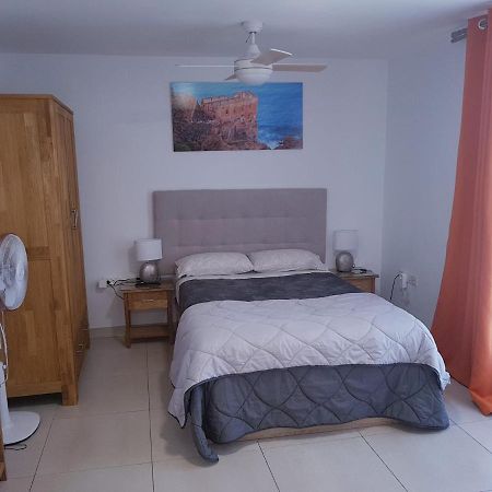 Estudio Nuevo Con Bano, Cocina Y Gran Terraza Los Realejos Bagian luar foto